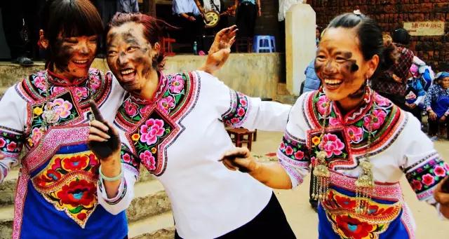 环球新闻在发现 2017年第十八届中国云南·普者黑花脸节即将盛况开启