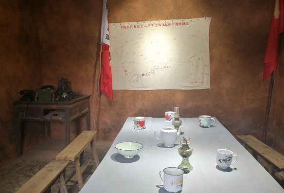 环球在线新闻&nbsp;系列十二报道&nbsp;云南省大理宾川乔甸镇新庄村“党支部+红色旅游+农户”农旅文融合&nbsp;开发脱贫攻坚新模式