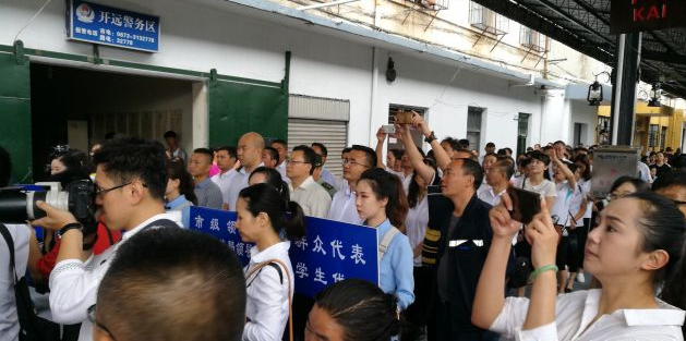 环球在线新闻 云南省红河州开远百年米轨再通小火车 长11.61公里单程10元