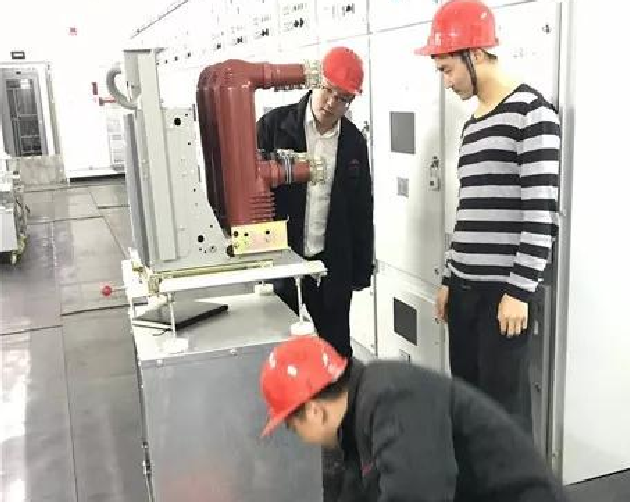 环球在线新闻 有效对应急 真情现服务 兴义机场开展行李传送带故障演练