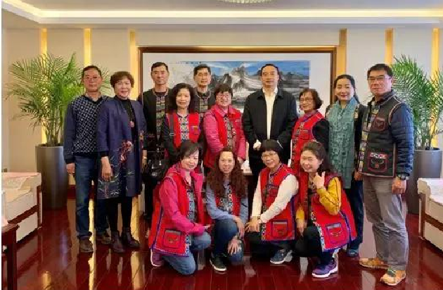环球在线新闻 云南省台办主任张朝德会见台湾澎湖县 青溪妇女会农业文化云南参访团一行