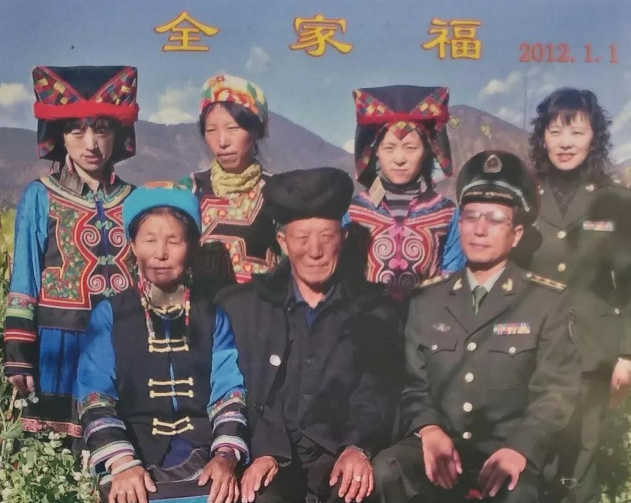 环球在线新闻 今天是收复者阴山35周年：者阴山壮士，滚雷英雄安忠文