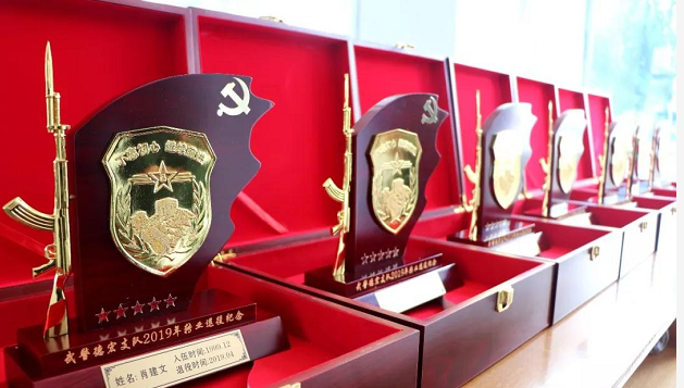 环球在线新闻 云南省德宏州：这样的仪式感让转业干部倍感尊崇