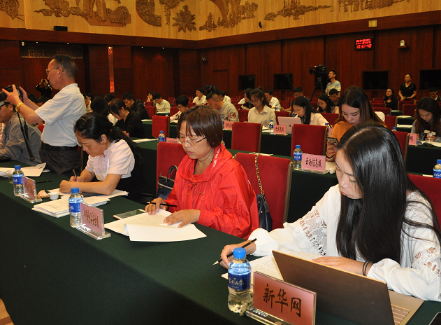 环球在线新闻 “壮丽70年 奋斗新时代”云南省庆祝新中国成立70周年系列新闻发布会•楚雄临沧专场在昆明召开