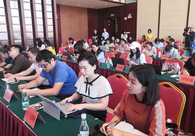 环球在线新闻&nbsp;系列四&nbsp;云南省昆明市举办“庆祝新中国成立70周年”系列新闻发布会昆明市对外向南亚东南亚开放上将迎来崭新机遇