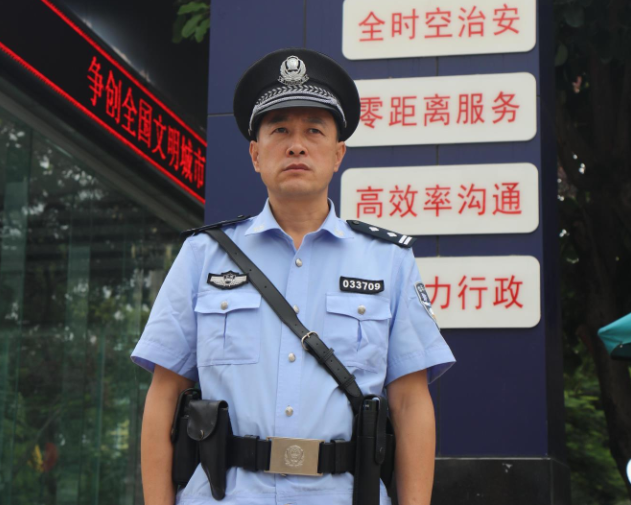 云南公安十佳接处警民警候选人 陈文平：“万起报警零投诉”我坚持了28年！