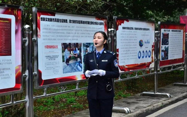 环球在线新闻 昨天，一大帮媒体走进黔西南州公安局，他们干什么去了？