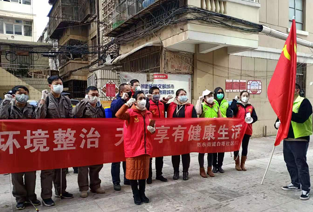 疫情防控 一个社区党委书记的一天