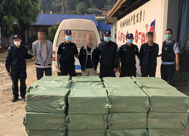 治庸•安边：一县一策、一村一警 把边境线建成疫情“隔离带”