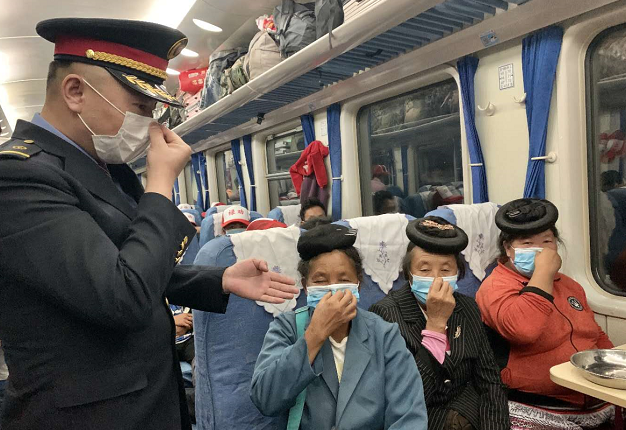 云南：铁路助力老乡复工复产一路畅行
