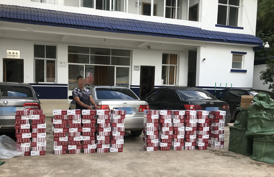 云南省保山市施甸警方查获4起非法经营卷烟案，涉案价值10万余元