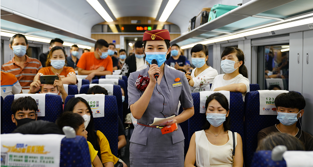 云南铁路迎来端午客流小高峰