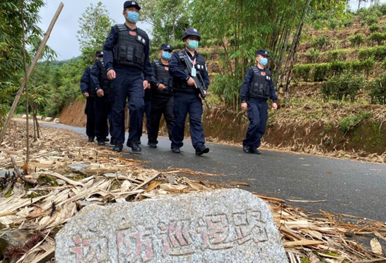 国庆假期首日！云南公安出动3.5万警力，确保群众安全顺利舒心过节