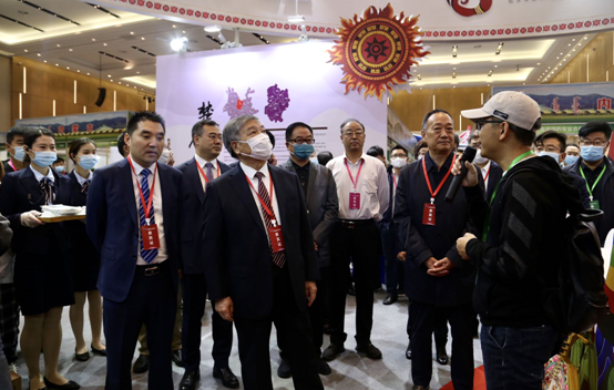 云南62家企业在2020全国农商互联暨精准扶贫产销对接大会上签约1.08亿元采购