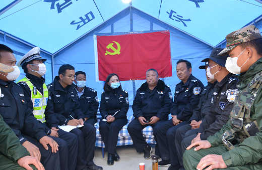 云南公安一位副局长倒在岗位上 2年前曾主动放弃提前退休机会