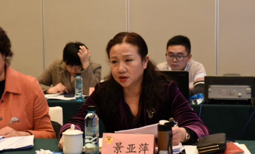 【两会特写】景亚萍委员：贵州科学院将进一步为贵州大数据战略提供智力支持