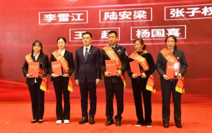 他牺牲在那个春天里1331天后，妻子这句话让人泪奔……