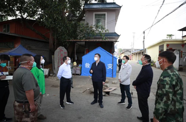 姜山在陇川 瑞丽 督导疫情处置工作时强调：坚定信心抓处置 千方百计保民生