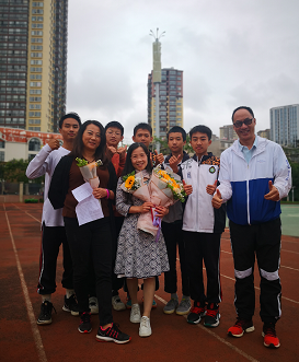 环球在线直播：盘龙区新迎中学九年级特色升旗仪式激励中考