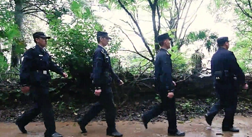 环球在线直播:“最大”的警务室