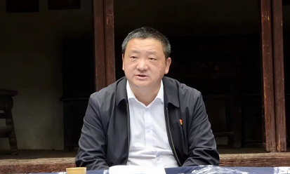 杨国宗在巍山县东莲花村宣讲党的二十大精神时强调 紧跟总书记 奋进新征程 以实干实绩推动党的二十大精神在基层落地见效