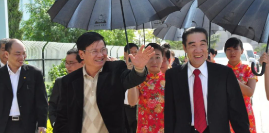 金三角经济特区：电音泼水狂欢夜，不停歇的欢乐和激情