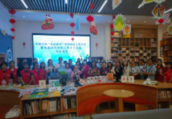 党建引领“春城暖阳”残健融合主题活动暨凤凰社区特殊人群手工技能实践课堂