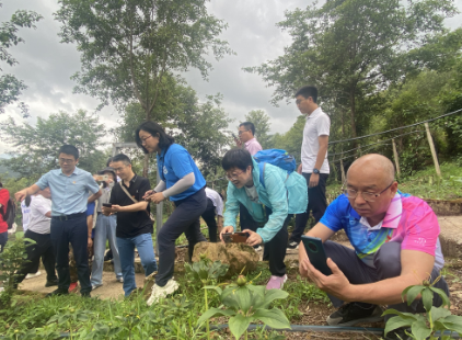 结对共建 共促发展—中山大学药学院第五党支部 与凤庆县雪山镇中山村党总支结对共建