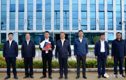 送法进窗口 普法零距离