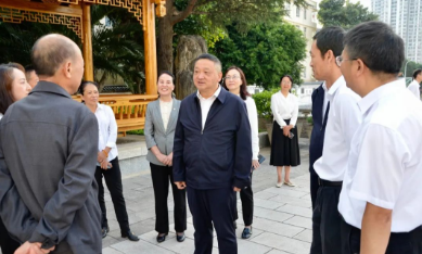 杨国宗率队开展教师节前走访慰问活动时强调 坚持教育优先发展 推进教育强州建设 以优质教育赋能大理高质量发展