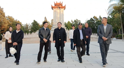 云南省退役军人事务厅副厅长张永明到蒙自市调研烈士祭扫及项目推进工作