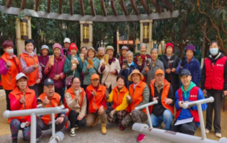 余热未尽献 老骥不偷闲 -----四〇三厂社区党委坚持党建引领，带领“银龄志愿服务队”探索社区社会治理新路径