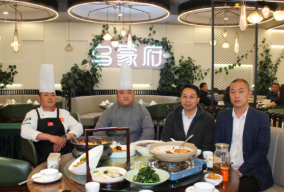 抓住滇菜发展机遇　乌蒙府餐饮品牌步入发展快车道