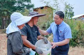 暖心慰问驻村工作 凝心助推乡村振兴——西山区人民检察院走访慰问驻村工作队