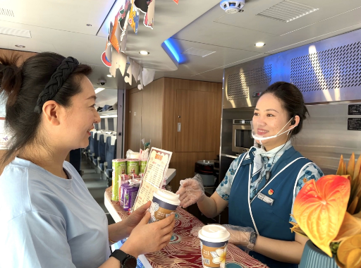 “五一”假期   216.5万人乘火车游大美 云南多项指标创历史记录